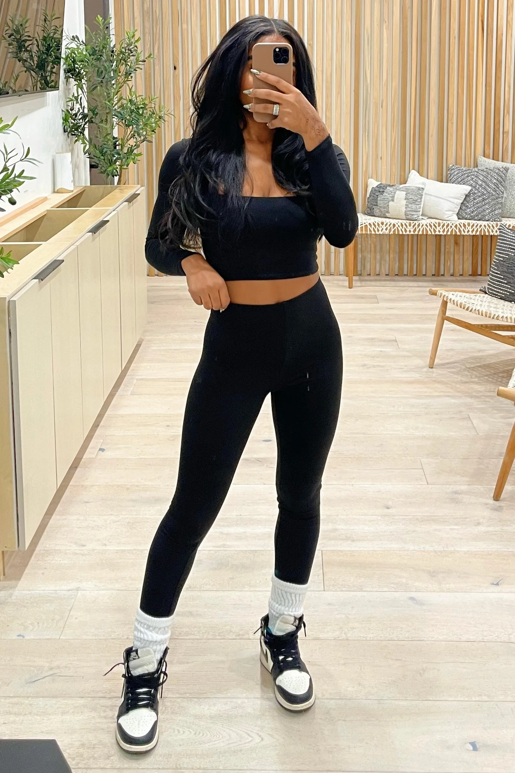 Koda Long Sleeve Crop Top Legging Set (black)